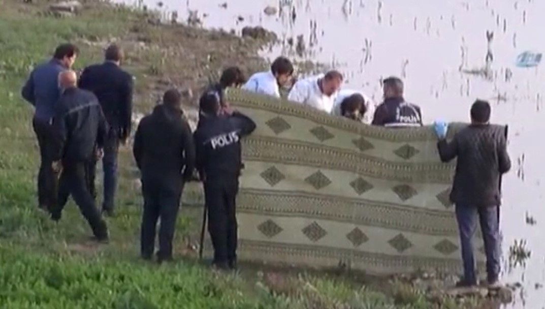 5 yaşındaki Melike’yi işkence ederek öldürüp göle attılar: Baba ve üvey anne ilk kez hakim karşısında