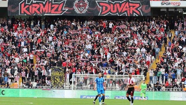 Sivasspor taraftarından savcılığa suç duyurusu! ”Gaziantep FK-Alanyaspor maçında şike yapılmıştır”