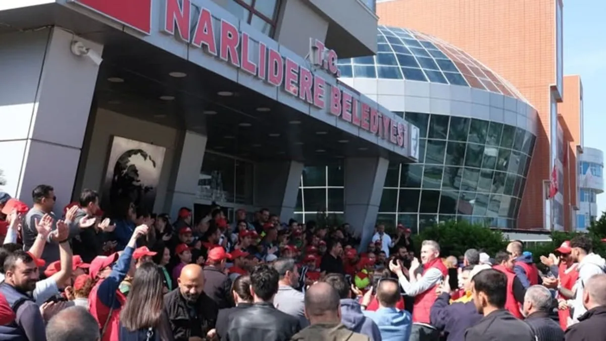 CHP’li Narlıdere Belediyesi’nde işçiler grev kararı aldı