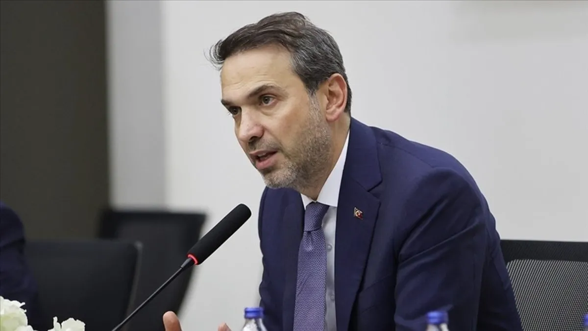 Enerji ve Tabii Kaynaklar Bakanı Bayraktar’dan net mesaj! “Türkiye enerjide merkez üssü”