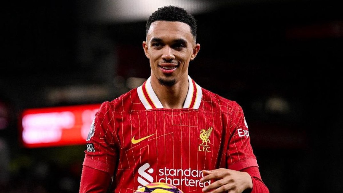 Trent Alexander-Arnold, Liverpool’dan ayrılacağını açıkladı