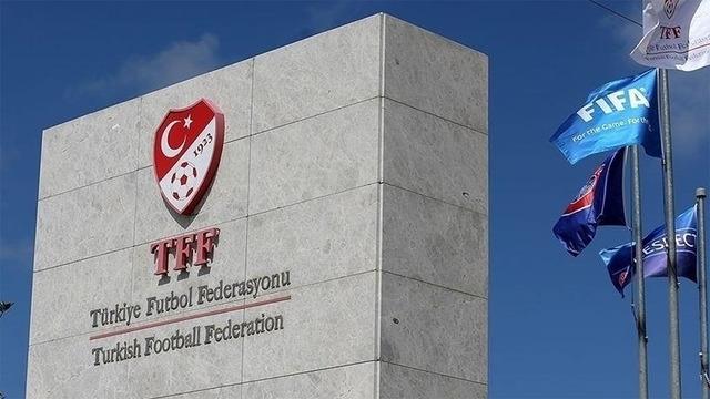 PFDK Başkanı ve yönetimi toplu istifa kararı aldı! PFDK üyelerinin ifşa olan yazışmaları hakkında Fenerbahçe açıklama yapmıştı…