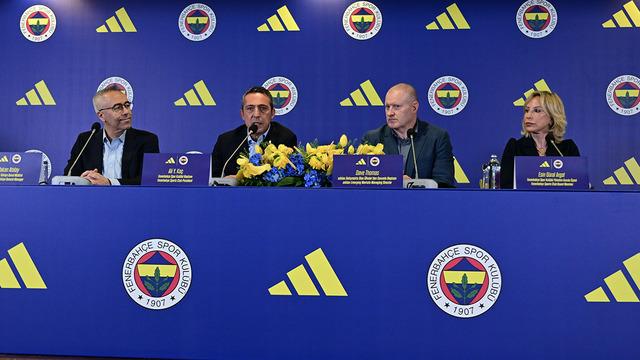Fenerbahçe Başkanı Ali Koç’tan yeni sezon formalarındaki yıldız konusunda çarpıcı açıklama!