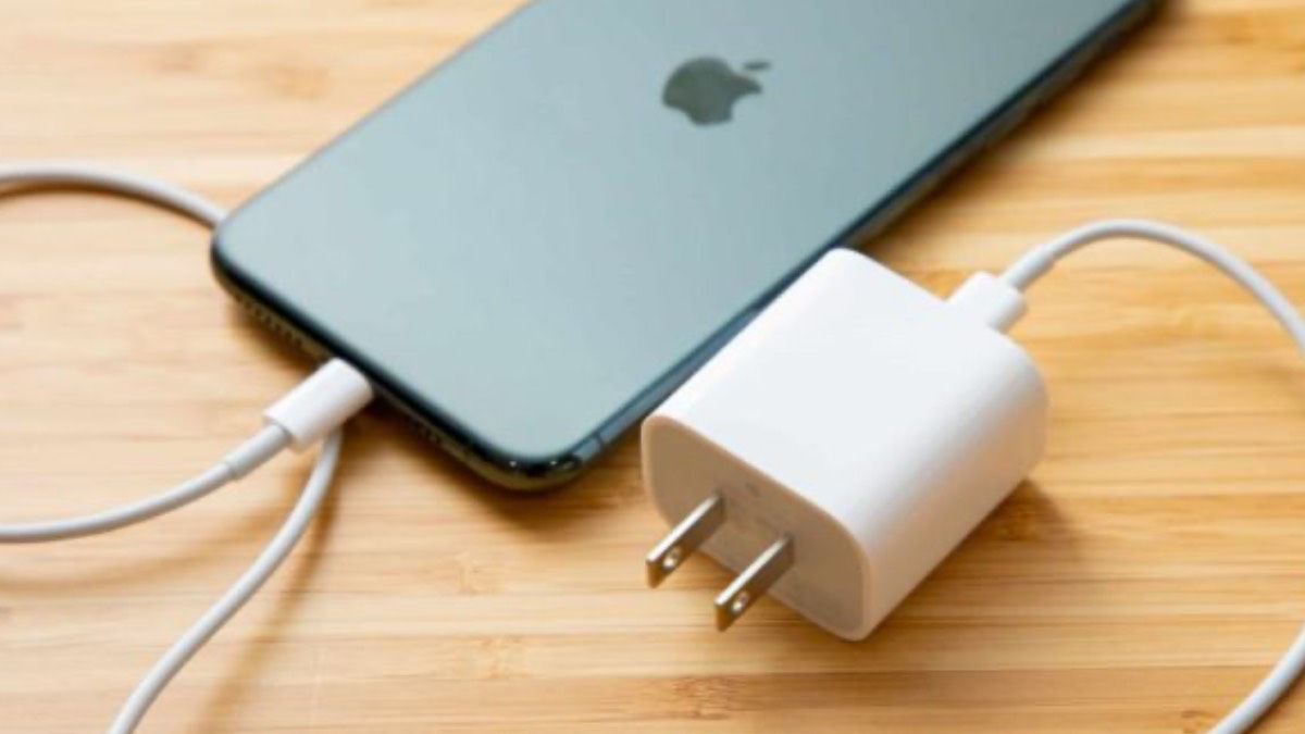iPhone kullananlar dikkat! Bu gizli ayar bataryayı uçuruyor…