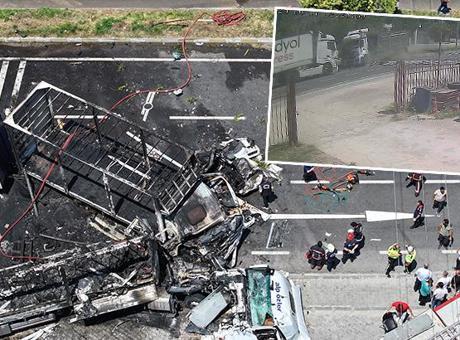 Sakarya’da korkunç kaza! Üç TIR birbirine girdi