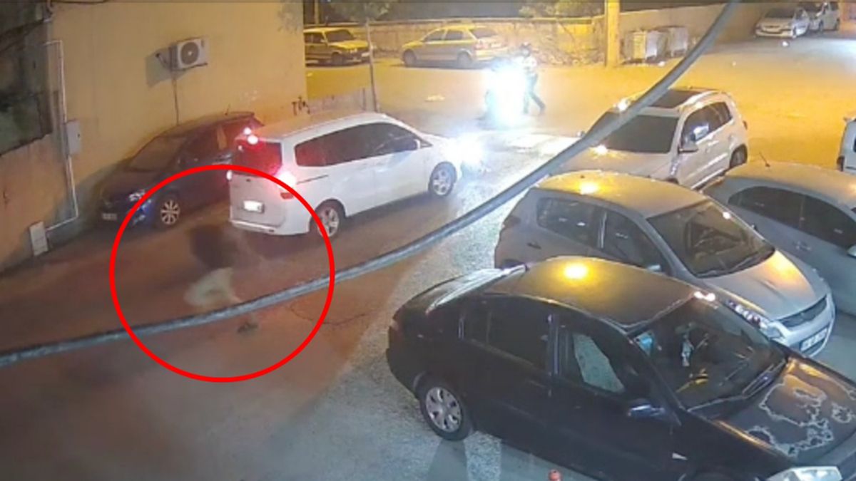 Mardin’de dur ihtarına uymayan motosikletli kaza yapınca yaya olarak kaçtı