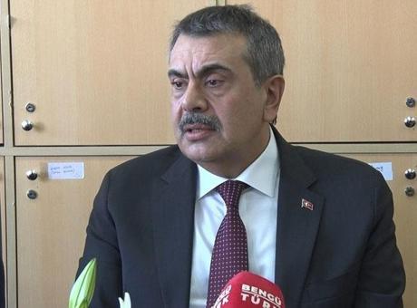 Bakan Tekin, dönem sonu etkinliklerini duyurdu! 75 bin okulda eğlenceli final