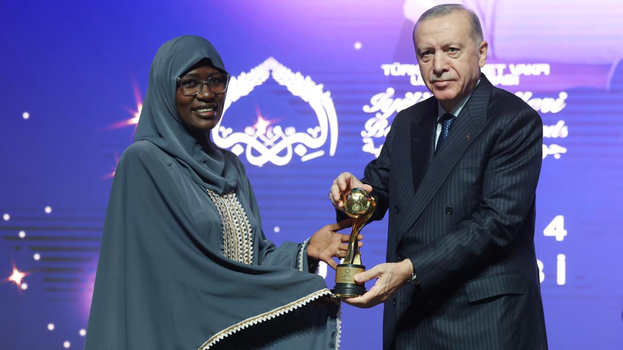 Burundili Amani: Cumhurbaşkanı Erdoğan’ın kalbinde ümmet olduğunu gördüm