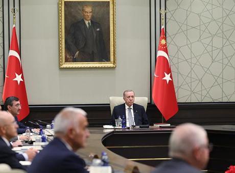Gözler Kabine toplantısında! Terörsüz Türkiye düzenlemesi ve ekonomi masada