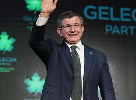 Son dakika… Ahmet Davutoğlu siyaseti bıraktı! Gelecek Partisi feshedildi