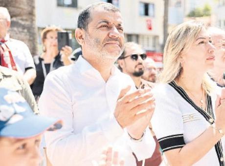 YENi Parti’ye başkan akını