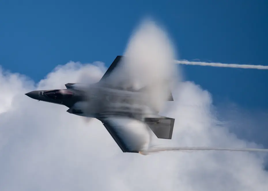 ABD’de F-35 savaş uçağı düştü