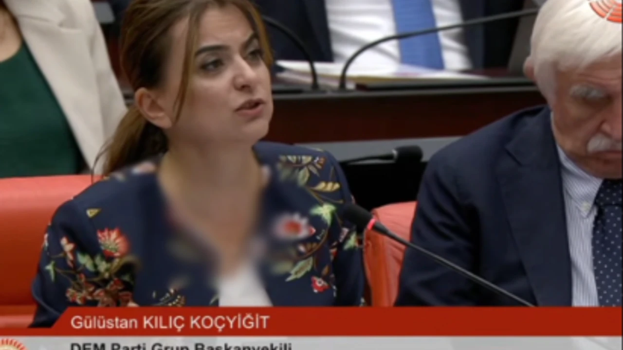 Okullardaki Mescit Kararına savaş açtılar: DEM Parti Yine İslam’a saldırdı!