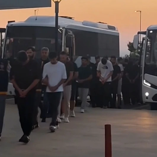 Sahte oyun ve alışveriş siteleriyle 300 milyonluk vurgun: 5 ilde düzenlenen operasyonda 36 kişi tutuklandı