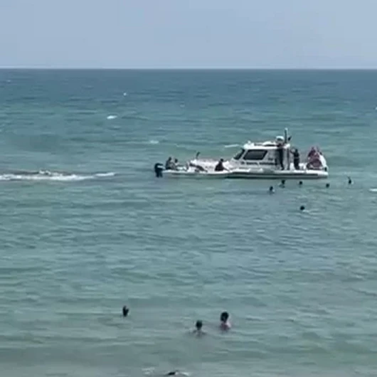 Adana’da halk plajında serinlemek için denize giren genç hayatını kaybetti