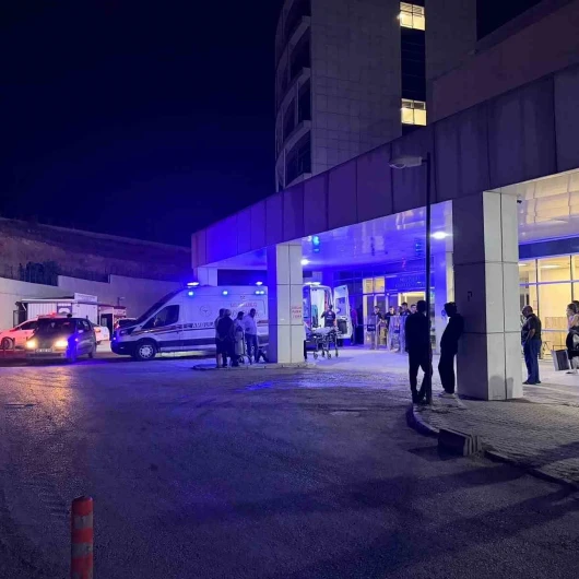 Kahramanmaraş’ta kına gecesinde silahlı ve bıçaklı kavga: Dört kişi yaralandı