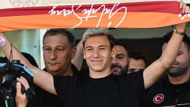 Galatasaray Aleksey Batrakov’u KAP’a bildirdi! İşte maliyeti…