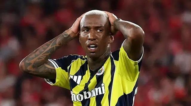 Fenerbahçe’yi karıştıran olay! Talisca ayrılıyor: ‘Anlaşmaya varıldı’