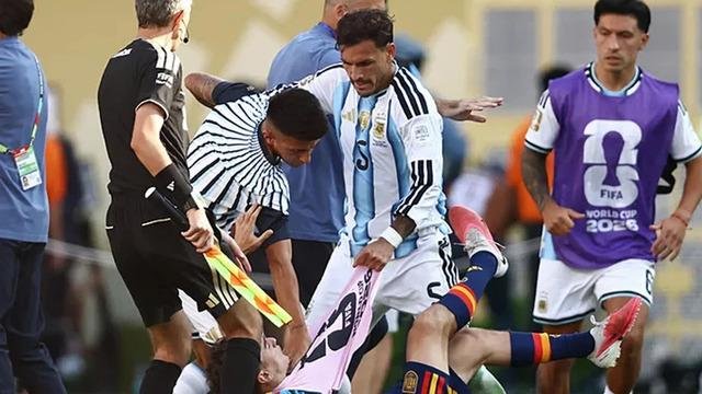 FIFA’dan Dünya Kupası finali sonrası tarihi ceza