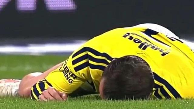 Kafa travması geçirip hastaneye kaldırılmıştı! Kerem Aktürkoğlu’ndan açıklama geldi