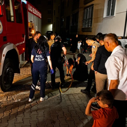 Çorum’da korkutan anlar: Oyun oynarken ayağı mazgala sıkıştı