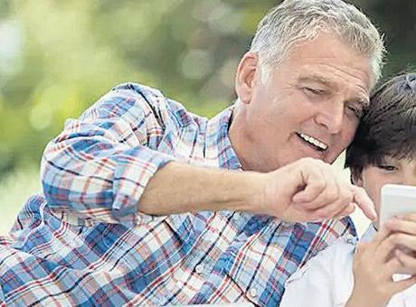 Vekiller bu kez çocukları dinledi! Ebeveynler dijital göçmenler