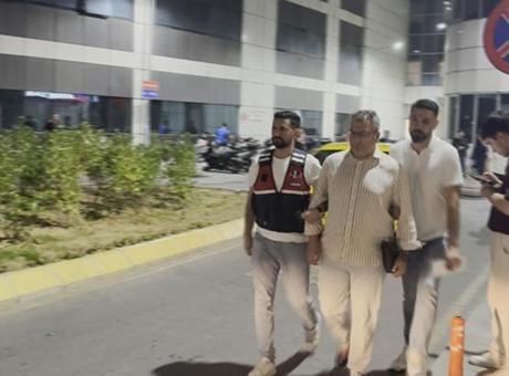 Para transferleri, hediyeler soruldu! Cem Küçük tutuklanarak cezaevine gönderildi