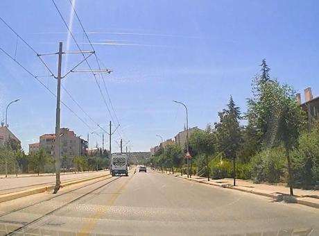 3 gencin öldüğü caddede aynı manzara! Facianın yaşandığı noktada yeni ihlaller kamerada