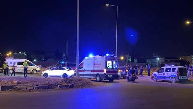 Gelin ve damat yakınları arasında silahlı kavga: 4 yaralı