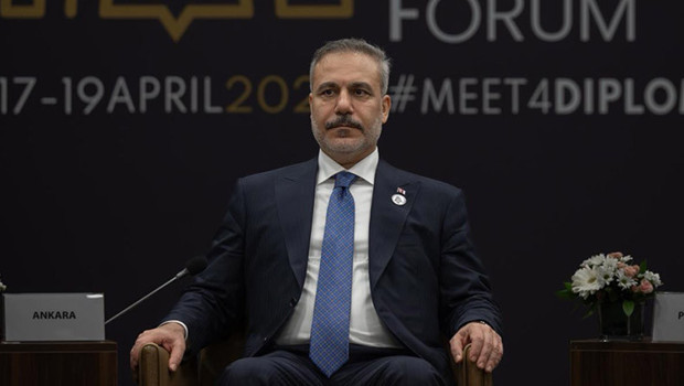 Dışişleri Bakanı Hakan Fidan Kuveytli mevkidaşı ile görüştü