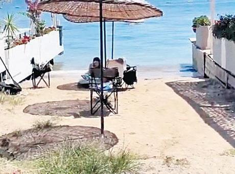 Üç adımlık halk plajı tartışması