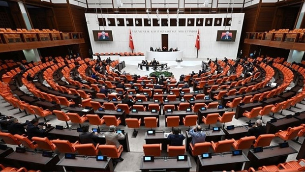 Siyasilerden Terörsüz Türkiye Yasası mesajları