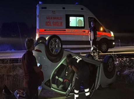 Eskişehir’de şarampole düşen araçta iki kişi yaralandı