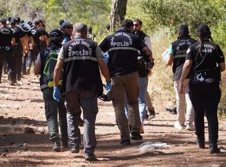 FETÖ’nün suikast timindeki Karatepe’nin gösterdiği bölgede konserve kutusu çıktı!
