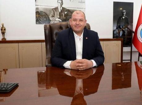 Menderes Belediye Başkanı İlkay Çiçek görevden uzaklaştırıldı