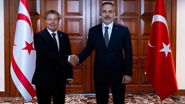 KKTC Başbakanı Üstel: Bugün Kıbrıs’ta yapılması gereken yeni bir anlayış ortaya koymaktır