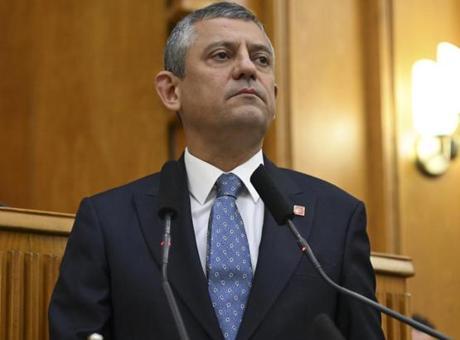 Yeni Parti milletvekillerinden açıklama: Sımsıkı ve kol kola Özel’in arkasındayız