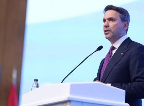 Bakan Bayraktar: Türkiye’nin enerjide dışa bağımlılığını bitirmeyi hedefliyoruz