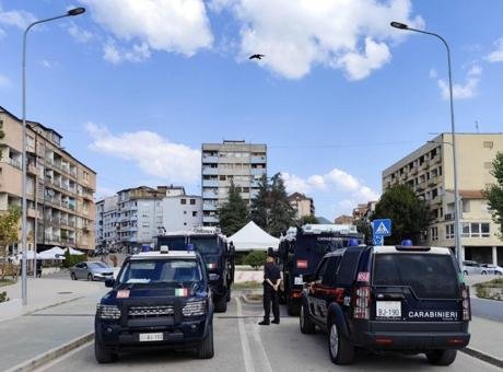 NATO’dan Kosova’da kritik adım! KFOR askerlerini köprüden çekiyor