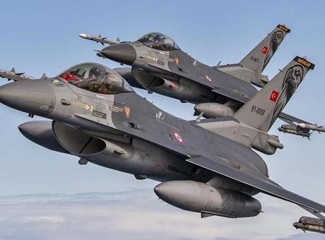 Avrupa’da İHA alarmı! NATO’dan flaş açıklama: ‘Türk F-16’ları havalandı’