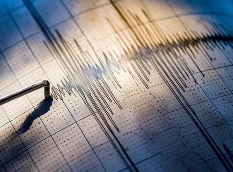 Son dakika… Endonezya’da 7,7 büyüklüğünde deprem! Tsunami uyarısı yapıldı