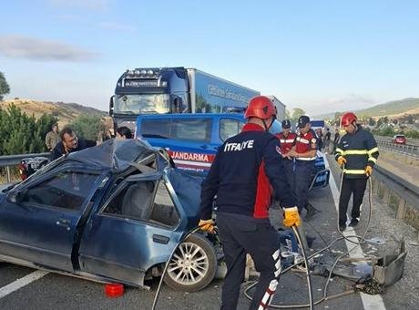 Bolu’da kahreden kaza: Anne ve oğlu öldü, baba ve kızı yaralandı