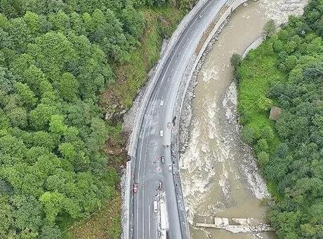 Çamlıhemşin Tüneli geçişi bugün açılıyor