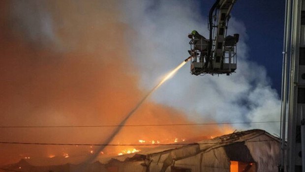 Ukrayna’dan Moskova’ya yüzlerce İHA ile saldırı: Rusya, Kiev’e misilleme yaptı