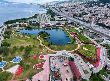 17 Ağustos’un üzerinden 27 yıl geçti! Depremin yıktığı şehirler nasıl ayağa kalktı?