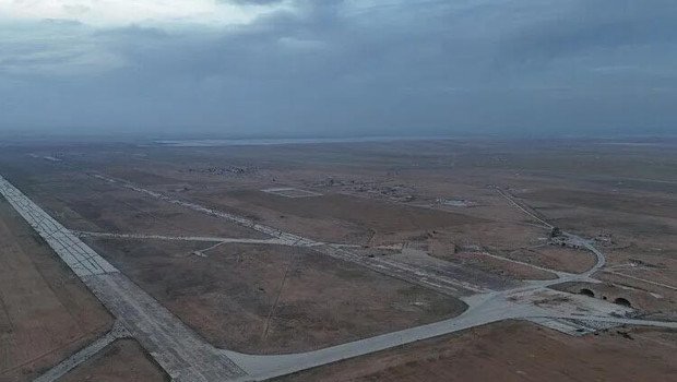 İsrail’den İdlib’deki üsse saldırı