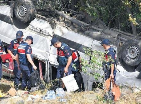 3 kazada 11 kişi yaşamını yitirdi