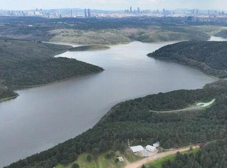 İstanbul’un barajlarında alarm! Doluluk yüzde 48’e kadar geriledi