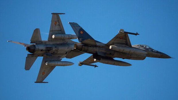 Romanya topraklarına İHA düştü: F-18’ler havalandı