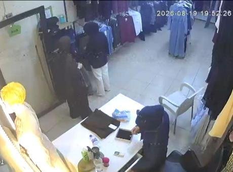 Müşteri gibi girdiler, kasaya yöneldiler! Tüm para dururken aldıkları miktar şaşırttı